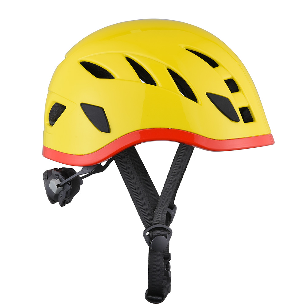 casco da alpinismo