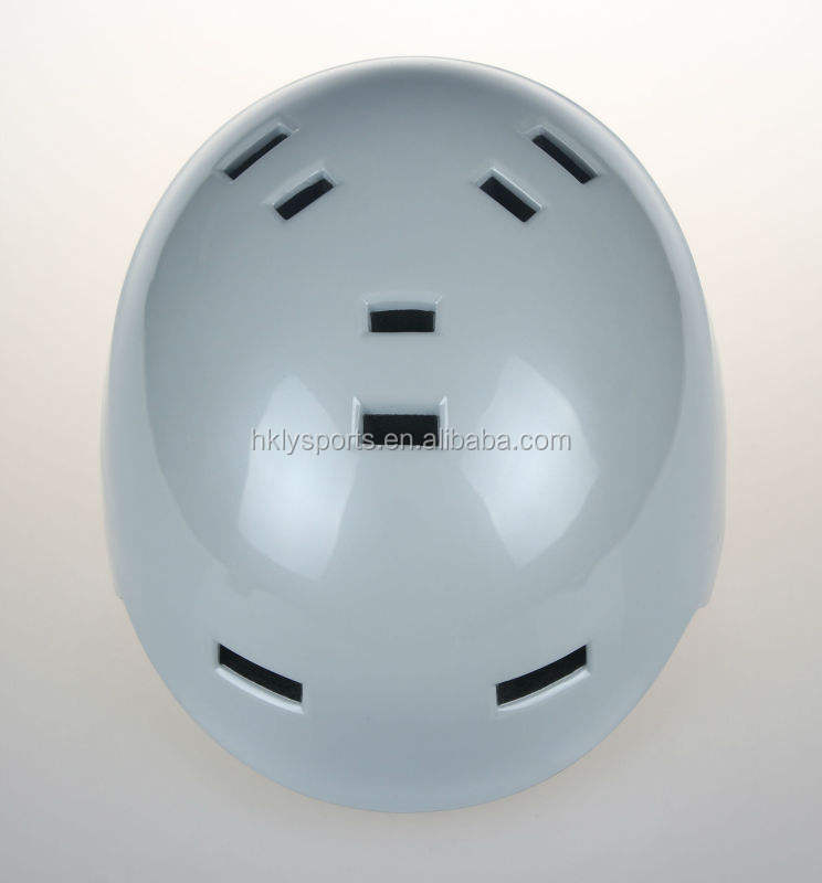 Shengtao Campione gratuito ST036 Casco da skate unisex Inmold PC Out Shell con CPSC