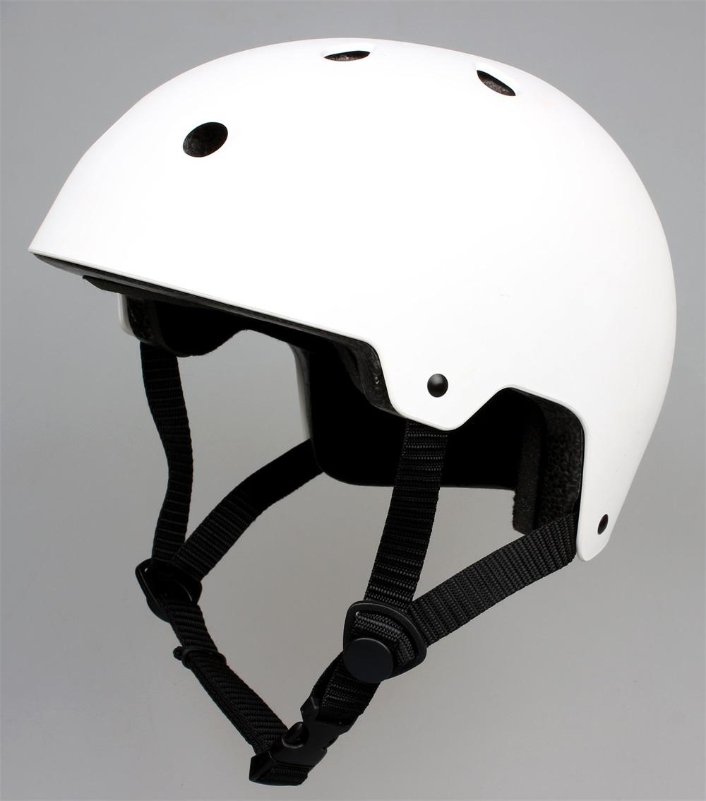 Casco CE EN 1078 per casco da skate bike scooter