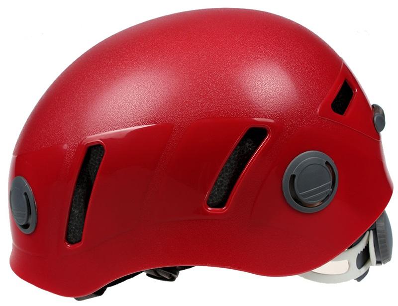 Casco da arrampicata su roccia