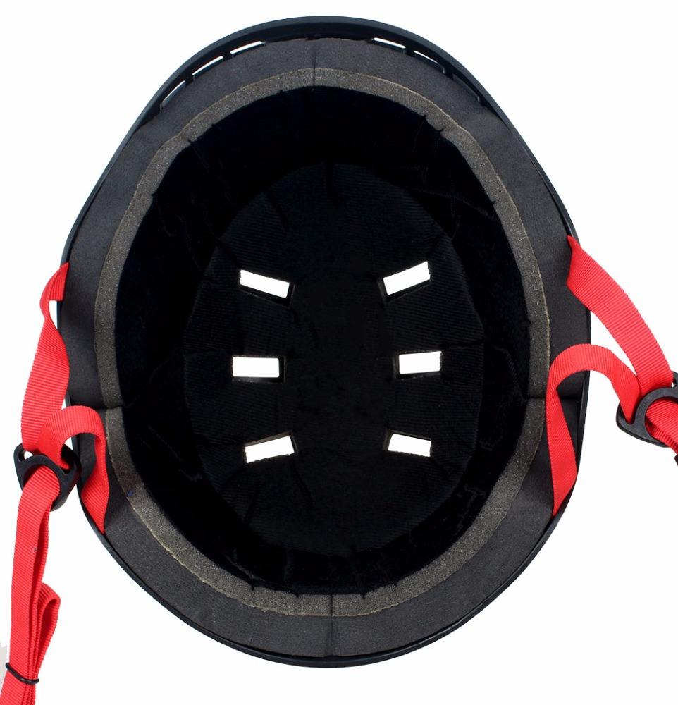 Casco da skate con fodera in EPS con calotta in ABS