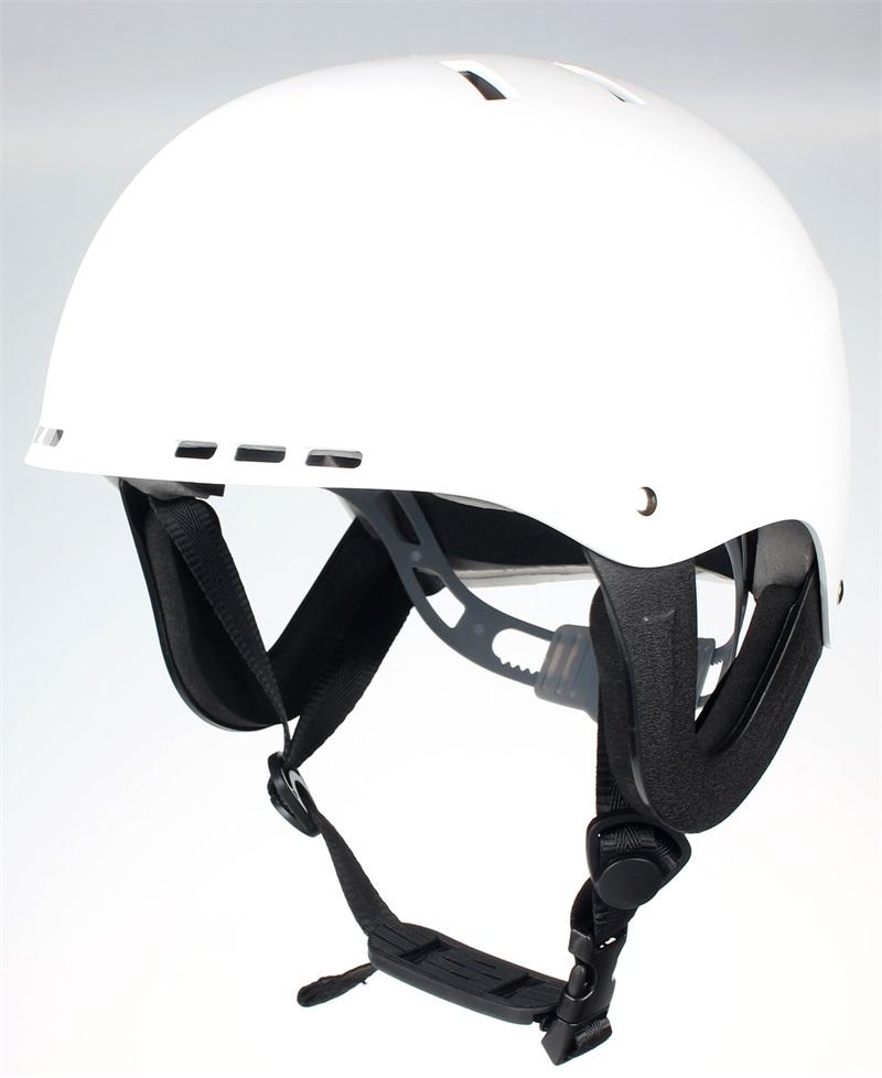Casco di sicurezza leggero ventilato per sport acquatici, kayak, canoa, barca da surf con cuscinetti protettivi per le orecchie