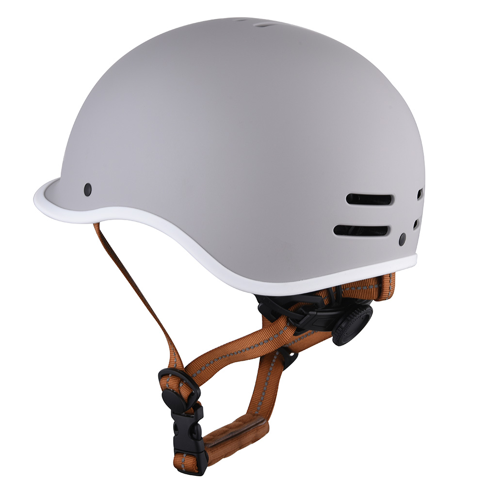 Casco da skateboard per scooter elettrico di sicurezza per skateboard per adulti certificato CE all'ingrosso per adulti cresciuto