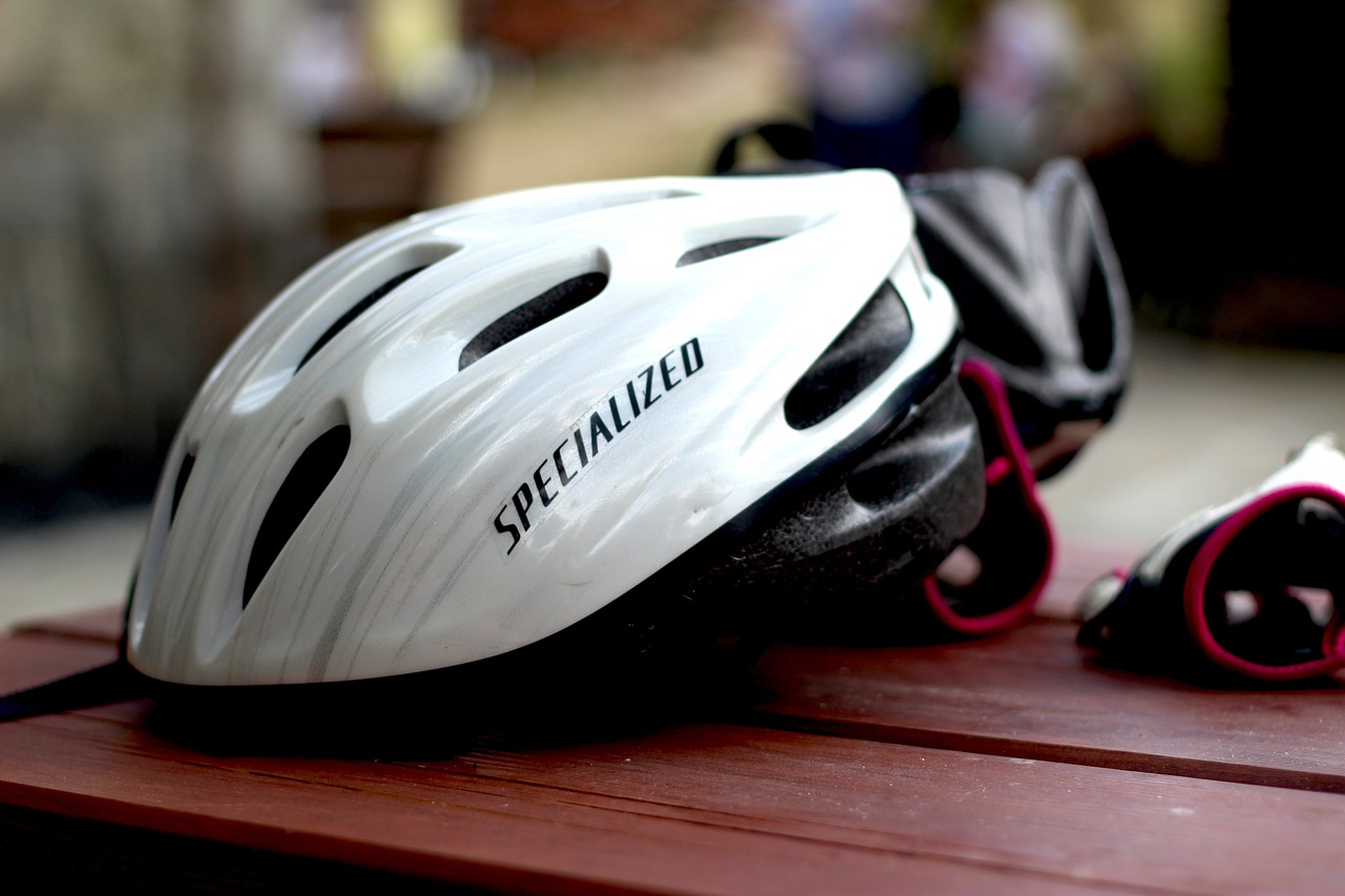 casco da bici sportiva