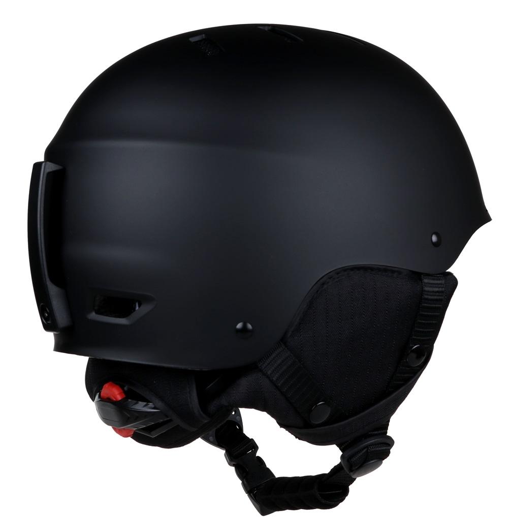 Casco da sci protettivo morbido in ABS disponibile OEM di nuova moda con mini visiera