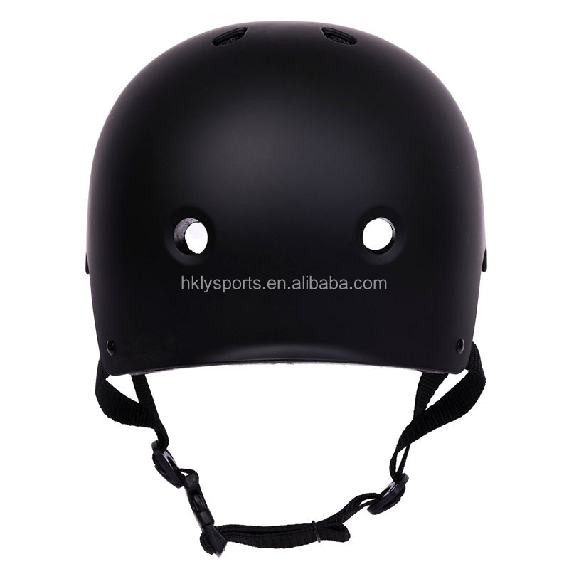 casco da skate classico all'ingrosso casco da skateboard in ABS colorato per bambini