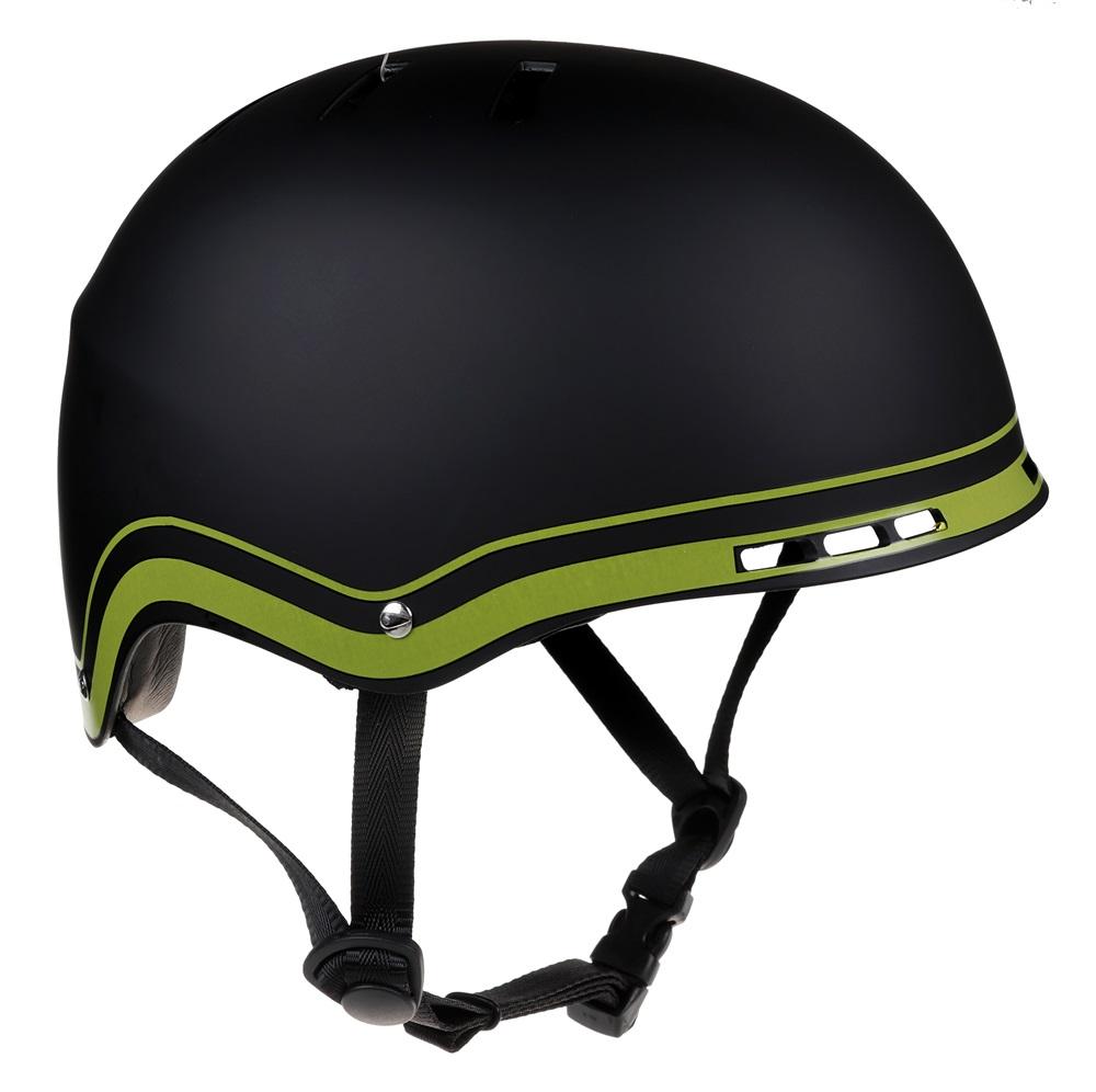 Leggero e resistente: attrezzatura protettiva per casco per sport acquatici di sicurezza CE per kayak, casco da sci nautico, casco da wakeboard