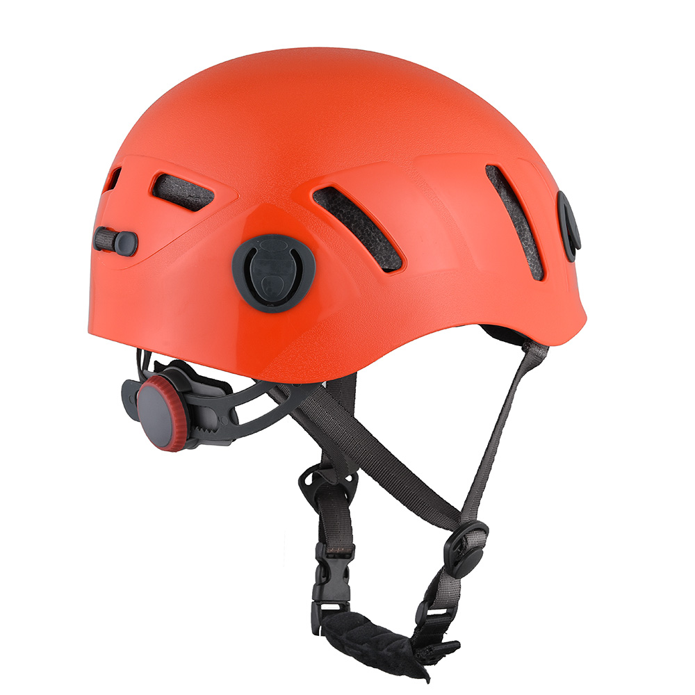 casco per l'escursionismo