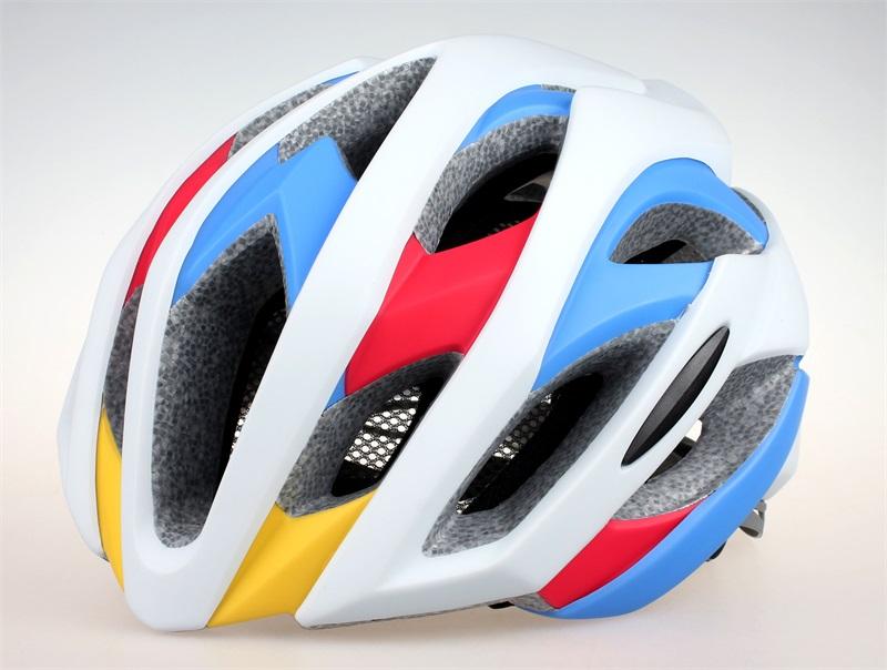 Produttore di caschi Casco da ciclismo personalizzato per adulti in schiuma ultraleggera
