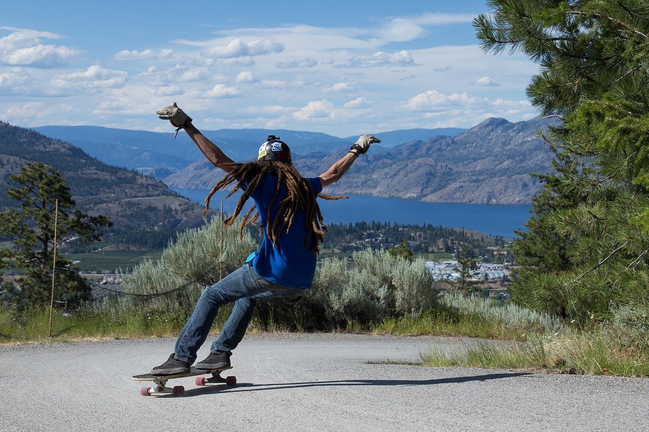Casco a longboarding